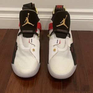 Nike Men’s Air Jordan XXXIII PF Basketball Shoes